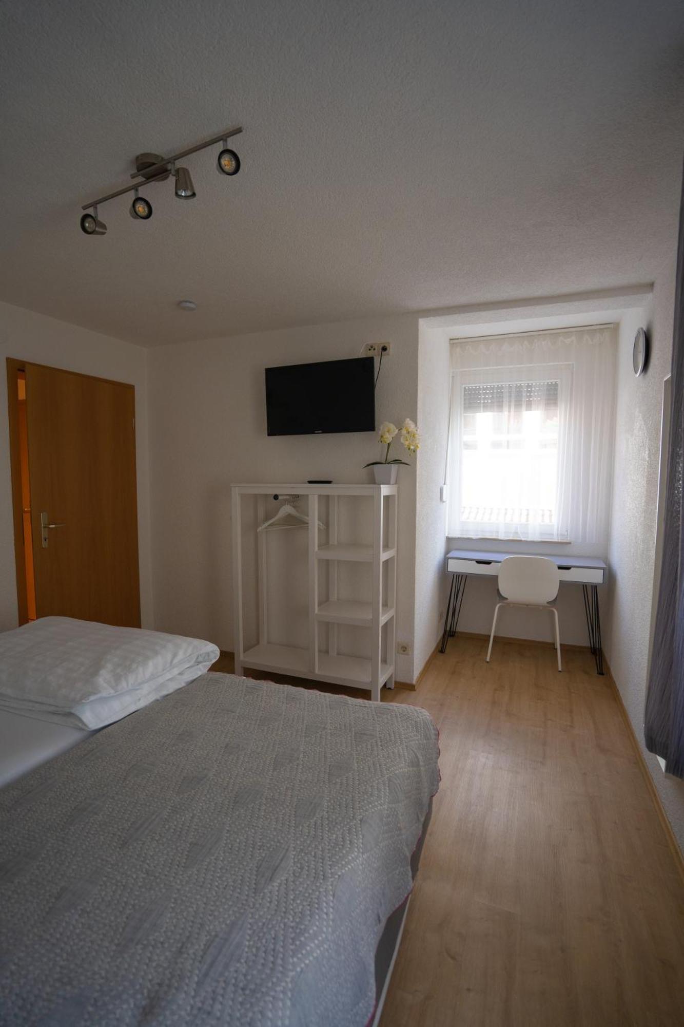 Апартаменти Fewo Reutlingen Metzstrasse Og 1 Номер фото